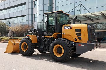 Фронтальный погрузчик XCMG XC948