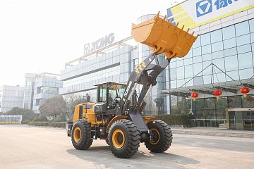 Фронтальный погрузчик XCMG XC956