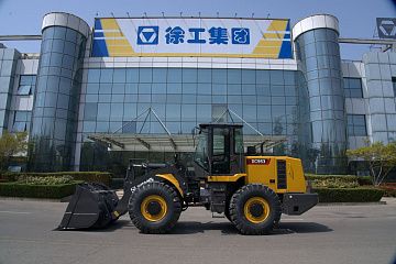 Фронтальный погрузчик XCMG XC953