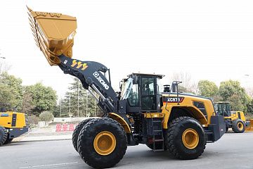 Фронтальный погрузчик XCMG XC978